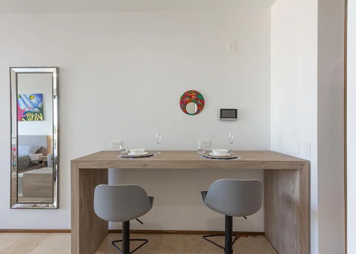 Luxury On The 5th Avenue Ocean View Rooftop I By Yeah Apartamento