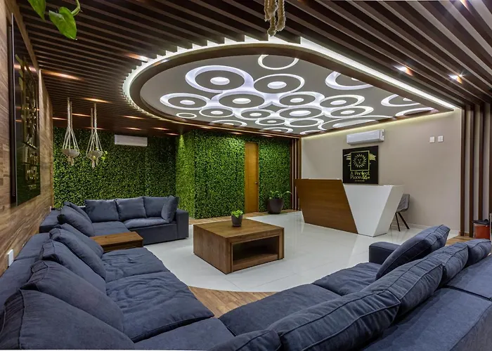 Luxury On The 5th Avenue Ocean View Rooftop I By Yeah